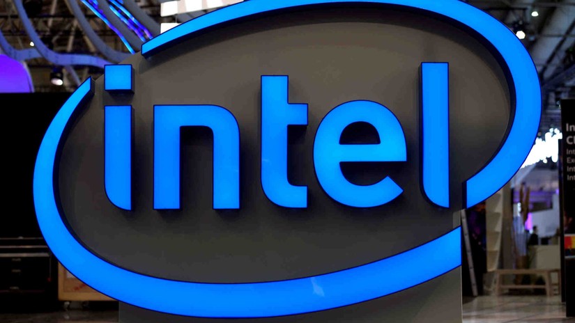 Intel tuy&ecirc;n bố sẽ cắt giảm chi ph&iacute; khoảng 10 tỷ USD cho tới năm 2025 do tầm nh&igrave;n kinh tế ảm đạm. Ảnh: Reuters