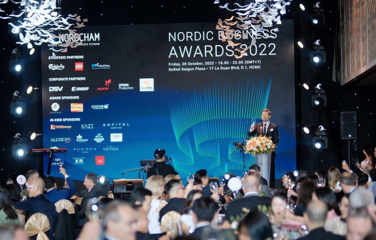 &Ocirc;ng Thue Quist Thomasen - Chủ tịch Hiệp hội c&aacute;c doanh nghiệp Bắc &Acirc;u tại Việt Nam (NordCham) ph&aacute;t biểu tại sự kiện.