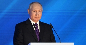 Kommersant: Tổng thống Nga Putin sắp thông báo tái tranh cử