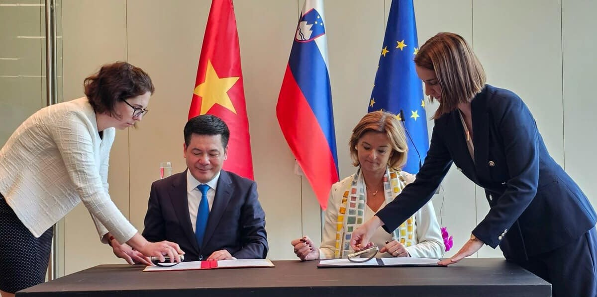 Việt Nam - Slovenia thảo luận về hợp tác logistics