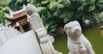 Độc đáo ngôi đền thờ thần chó ở Hà Nội