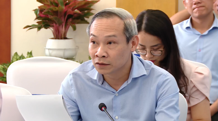 Ủy vi&ecirc;n Thường trực Ủy ban Kinh tế của Quốc hội Phan Đức Hiếu.