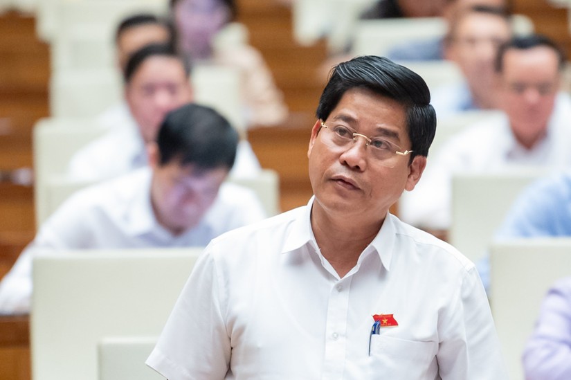 Đại biểu Dương Văn Phước - Đo&agrave;n Quảng Nam.