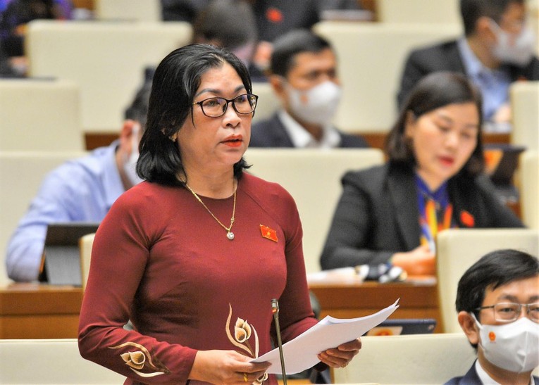 Đại biểu Bố Thị Xu&acirc;n Linh thuộc đo&agrave;n đại biểu tỉnh B&igrave;nh Thuận. Ảnh: VGP