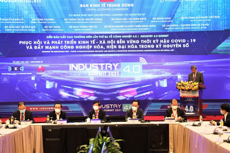 To&agrave;n cảnh Hội thảo chuy&ecirc;n đề về cơ cấu lao động trong một thế giới c&ocirc;ng nghệ