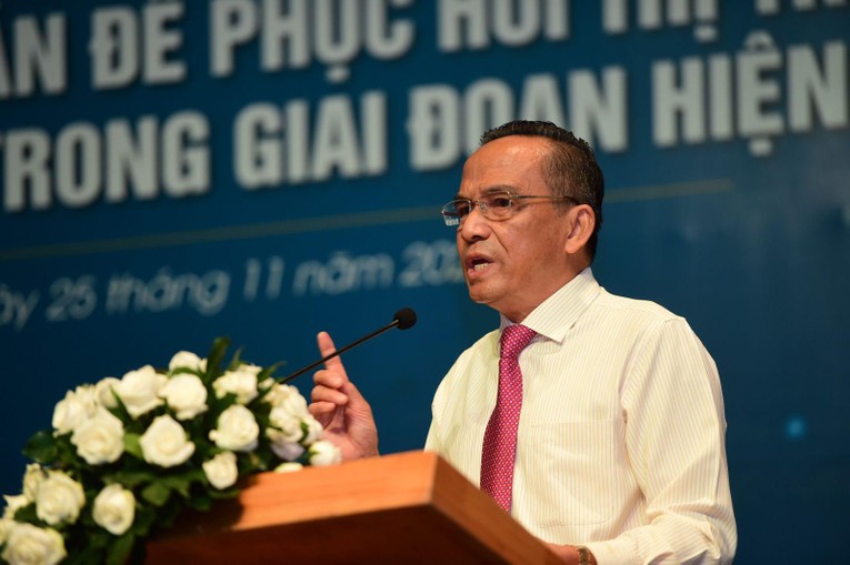 &Ocirc;ng L&ecirc; Ho&agrave;ng Ch&acirc;u nhận định về vấn đề kh&ocirc;ng đồng bộ giữa c&aacute;c luật.