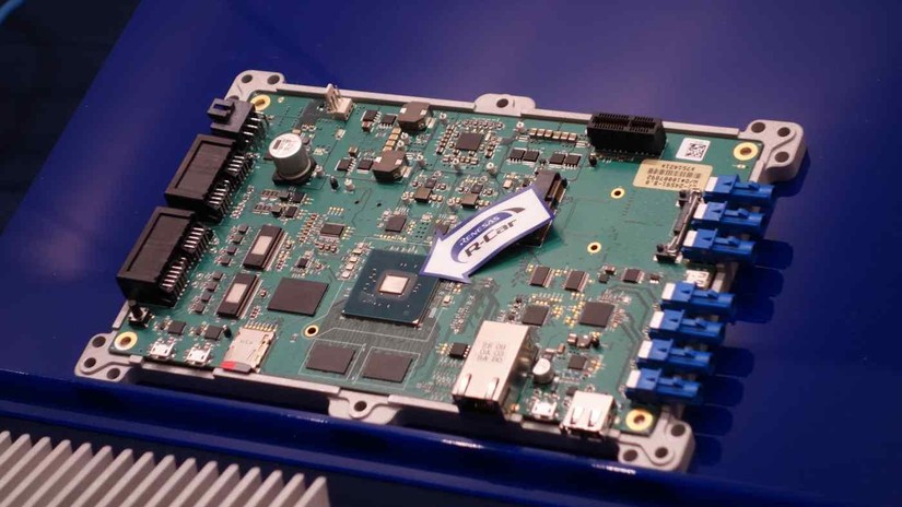 Chip &ocirc; t&ocirc; của Renesas. Ảnh: Nikkei Asia
