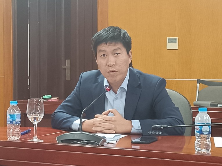 Ảnh t&aacute;c giả