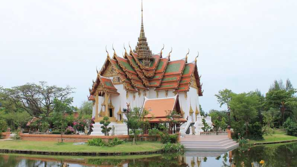 Muong Boran được coi như một trong những bảo t&agrave;ng ngo&agrave;i trời lớn nhất tr&ecirc;n thế giới.