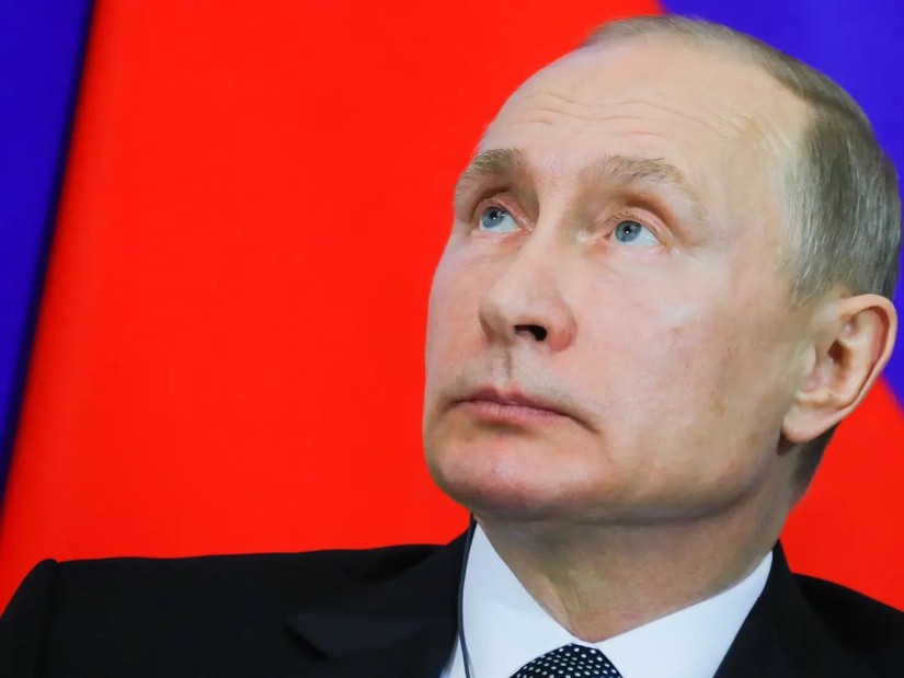 Tổng thống Vladimir Putin chưa đưa ra quyết định liệu &ocirc;ng c&oacute; t&aacute;i tranh cử v&agrave;o năm 2024. Ảnh: TASS