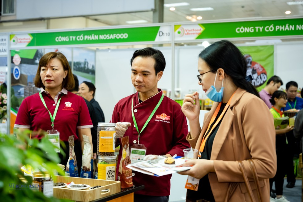 Đ&acirc;y l&agrave; cơ hội để người ti&ecirc;u d&ugrave;ng c&oacute; thể d&ugrave;ng thử rất nhiều những sản phẩm nước ngo&agrave;i mới c&oacute; mặt tại Việt Nam.
