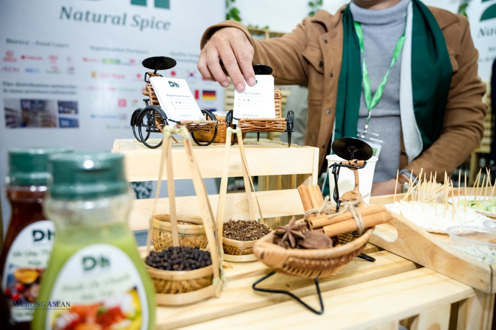 250 doanh nghiệp tham gia triển lãm thực phẩm và đồ uống tại Hà Nội