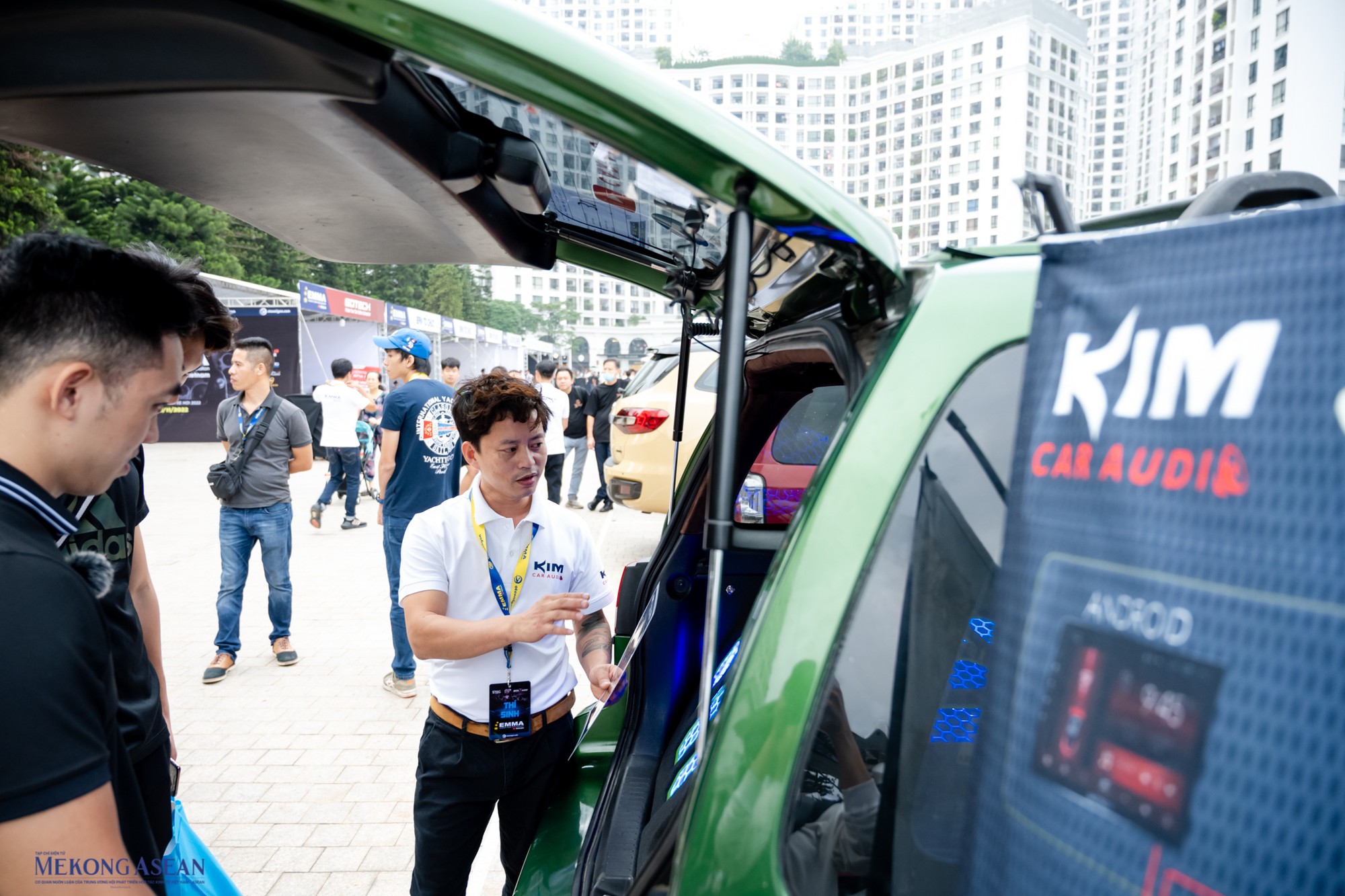 L&agrave; một trong những doanh nghiệp hoạt động trong lĩnh vực &acirc;m thanh xe hơi chuy&ecirc;n nghiệp. Kimcar Audio mang đến s&acirc;n chơi 6 chiếc xe, rải đều về c&aacute;c ph&acirc;n kh&uacute;c từ dẫn đầu về &acirc;m thanh cho tới b&igrave;nh d&acirc;n.