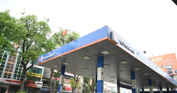 Yêu cầu giám sát, xử lý vi phạm và ký cam kết với doanh nghiệp kinh doanh xăng dầu