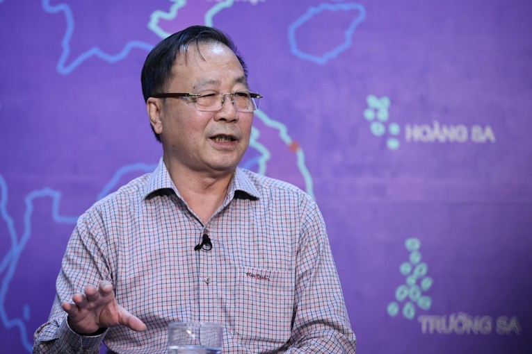 Ngưng 'bao cấp' để thị trường tính đúng cho giá điện