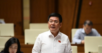 Bộ trưởng Nguyễn Hồng Diên: &apos;Phát hiện, xử lý được nhiều vụ hàng giả quy mô lớn&apos;