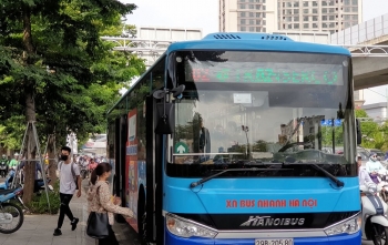 Tuyến xe buýt nào tại Hà Nội chấp nhận thanh toán điện tử từ ngày 15/11