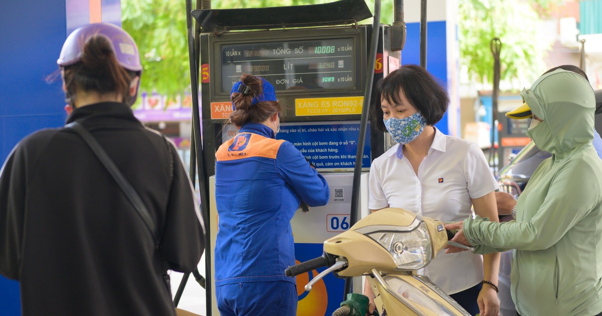 Thủ tướng yêu cầu kiểm tra việc lập hóa đơn điện tử tại cửa hàng xăng dầu