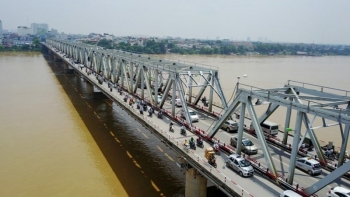 Hà Nội cấm đường hỗn hợp trên cầu Chương Dương từ ngày mai
