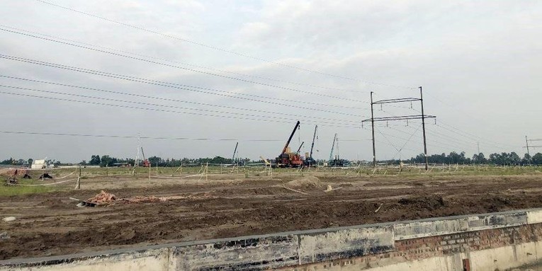 Khu c&ocirc;ng nghiệp Nam Cầu Kiền đang san lấp mặt bằng thực hiện giai đoạn 2.