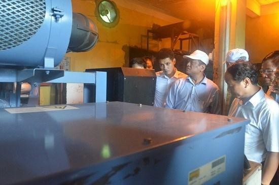 EVN khảo s&aacute;t v&agrave; lập dự &aacute;n điện gi&oacute; tại huyện đảo Bạch Long Vĩ