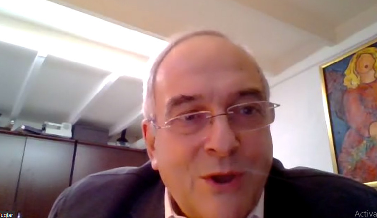 Ảnh t&aacute;c giả