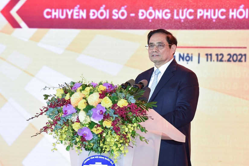 Chuyển đổi số ở Việt Nam: B&ecirc;n cạnh tiếp cận to&agrave;n cầu cần tiếp cận to&agrave;n d&acirc;n