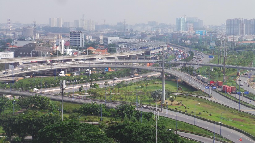 Ng&agrave;y 1/9/2021, Thủ tướng Ch&iacute;nh phủ đ&atilde; ban h&agrave;nh Quyết định số 1454/QĐ-TTg ph&ecirc; duyệt Quy hoạch ph&aacute;t triển mạng lưới đường bộ thời kỳ 2021-2030, tầm nh&igrave;n đến năm 2050. Đ&acirc;y l&agrave; quy hoạch chuy&ecirc;n ng&agrave;nh đầu ti&ecirc;n được ph&ecirc; duyệt, được đ&aacute;nh gi&aacute; c&oacute; quy m&ocirc;, phạm vi v&agrave; sức ảnh hưởng lớn trong 37 quy hoạch chuy&ecirc;n ng&agrave;nh quốc gia của cả nước.