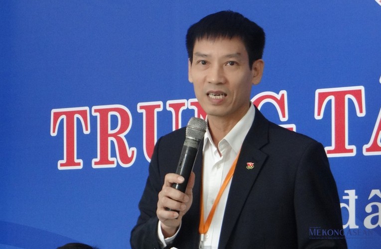 &Ocirc;ng Nguyễn Trường Thắng, Ph&oacute; Gi&aacute;m đốc Sở Văn h&oacute;a, Thể thao v&agrave; Du lịch tỉnh Hải Dương ph&aacute;t biểu tại buổi họp b&aacute;o.