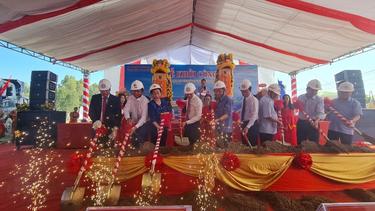 Lễ khởi c&ocirc;ng dự &aacute;n.