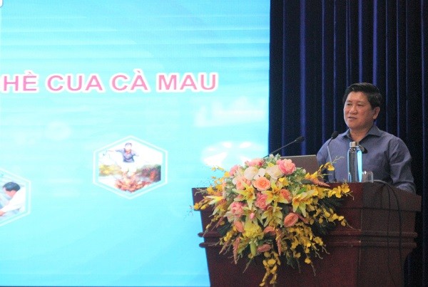 Ph&oacute; Chủ tịch UBND tỉnh C&agrave; Mau L&ecirc; Văn Sử ph&aacute;t biểu tại hội thảo. Ảnh: CTTĐT tỉnh C&agrave; Mau