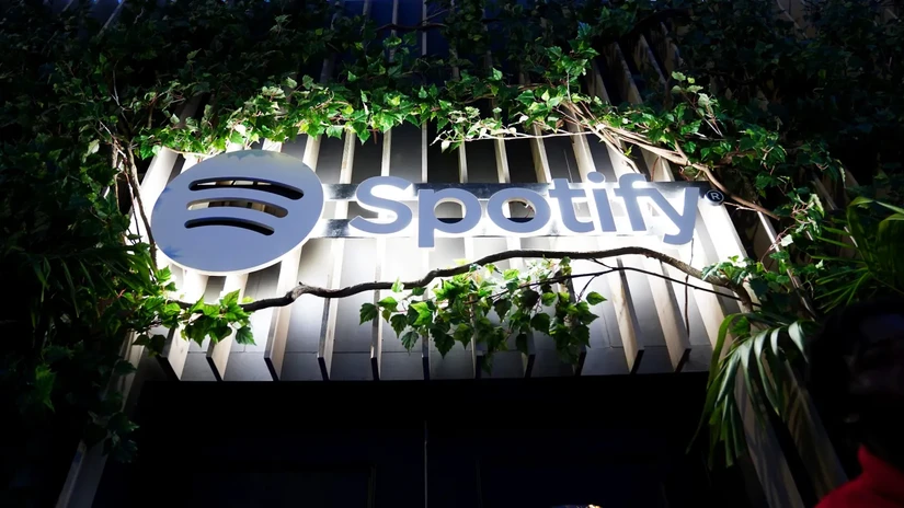 Spotify sa thải 17% nh&acirc;n vi&ecirc;n. Ảnh: Getty Images
