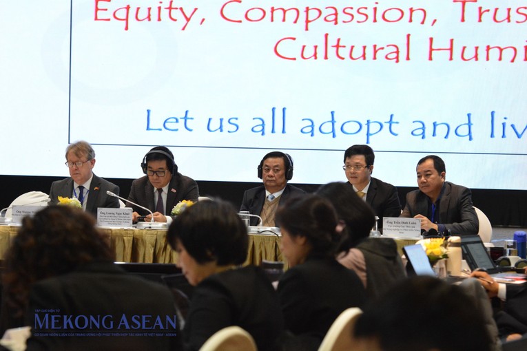 Bộ NN&amp;amp;amp;amp;PTNT thời gian qua đ&atilde; ban h&agrave;nh nhiều quy định ph&aacute;p luật li&ecirc;n quan đến việc d&ugrave;ng thuốc kh&aacute;ng sinh. Ảnh: L&ecirc; Hồng Nhung - Mekong ASEAN