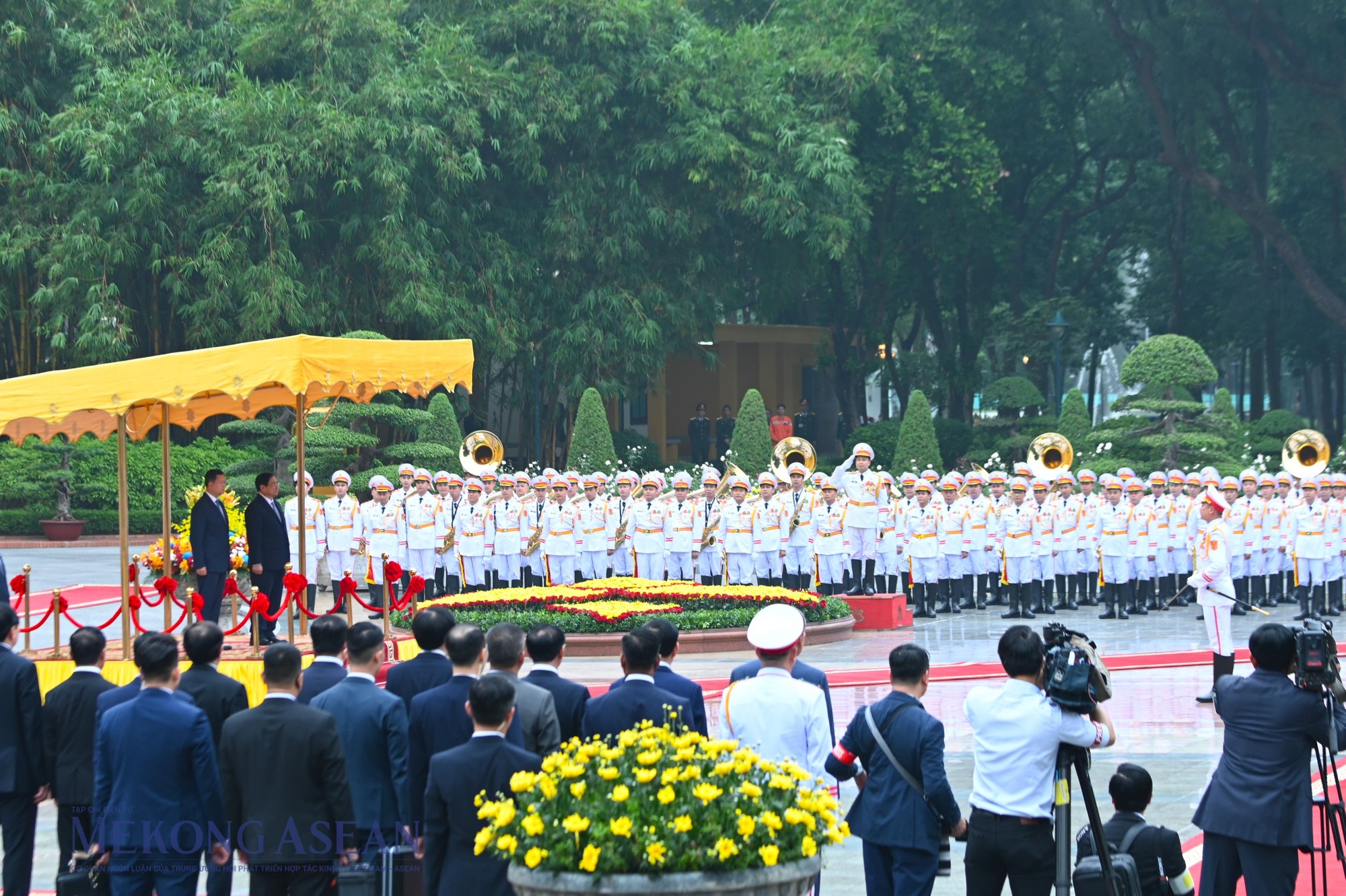 Quang cảnh lễ đ&oacute;n ch&iacute;nh thức. Ảnh: Đỗ Thảo