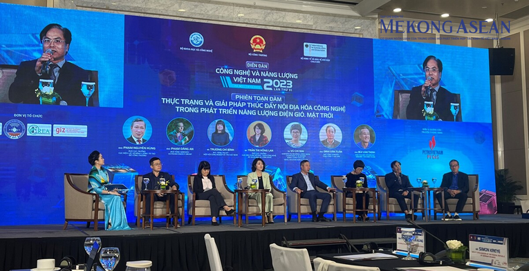 C&aacute;c đại biểu tham gia thảo luận tại diễn đ&agrave;n. Ảnh: Thu Thảo.