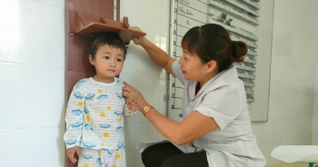 Bắc Kạn đưa chăm sóc sức khỏe bà mẹ trẻ em dân tộc thiểu số về y tế cơ sở