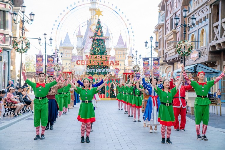 Thành công của 8Wonder khai phá “cửa sáng” cho du lịch Việt