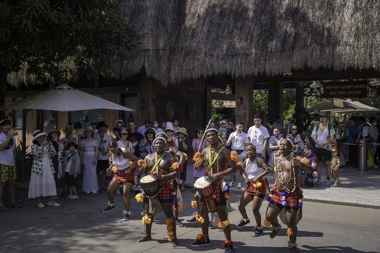 Thành công của 8Wonder khai phá “cửa sáng” cho du lịch Việt