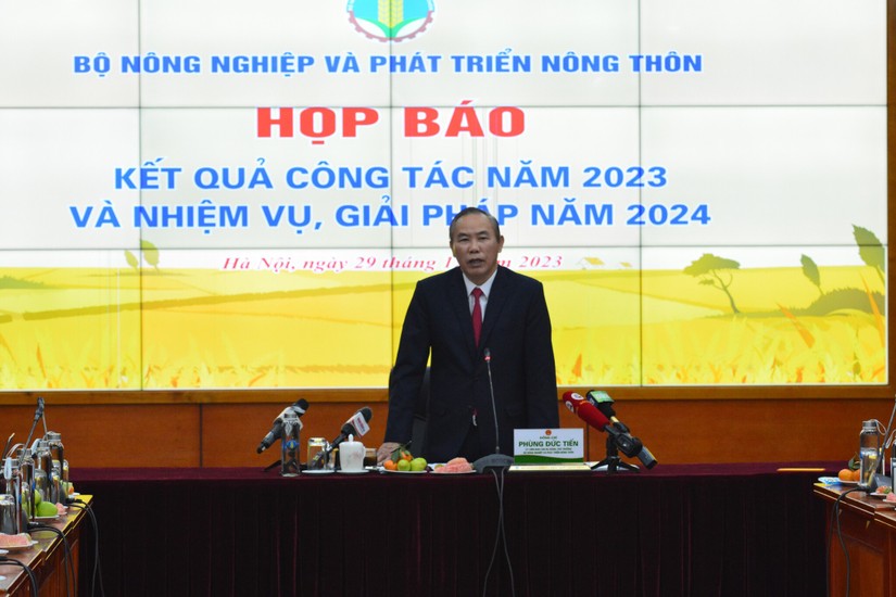 Chiều ng&agrave;y 29/12 Bộ NN&amp;amp;amp;PTNT tổ chức họp b&aacute;o về kết quả c&ocirc;ng t&aacute;c năm 2023 v&agrave; nhiệm vụ, giải ph&aacute;p năm 2024. Ảnh: L&ecirc; Hồng Nhung - Mekong ASEAN